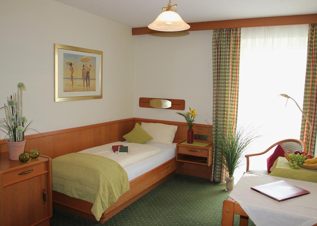 Apart-Hotel Pension Rossmayer Bad Füssing Værelse billede
